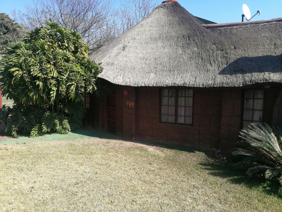 4 Bedroom Property for Sale in Rustenburg Central North West